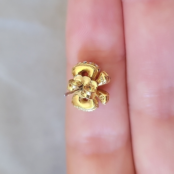 Ariella bow stud earrings - Picture 3 of 3